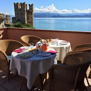 Degli Oleandri Sirmione